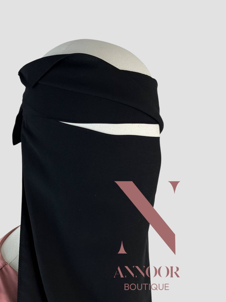 Niqab Akl ( ess-niqab )